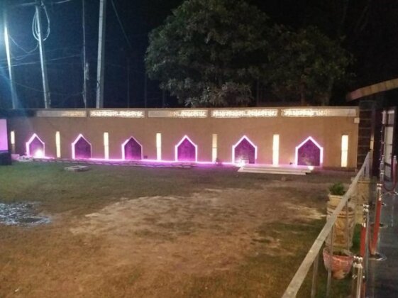 Hotel Janaks - Photo3