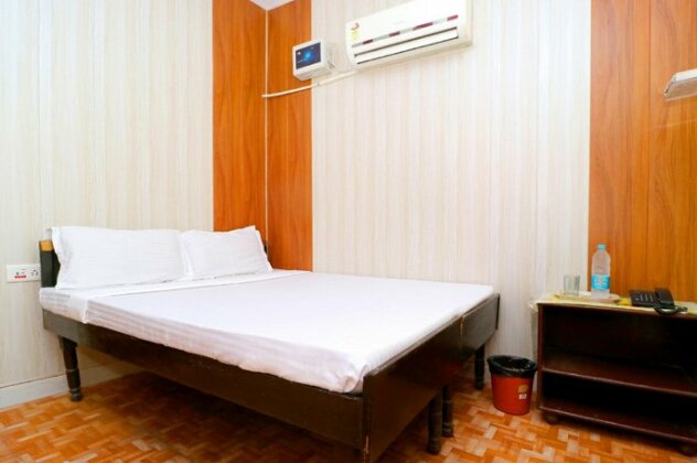 SPOT ON 37702 Hotel Atithi - Photo2