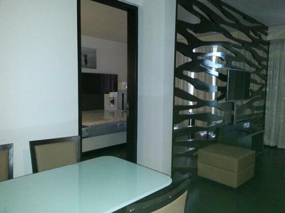 Ambar Sarovar Portico - Photo5