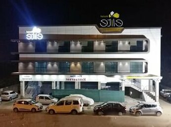 Hotel Elite Gandhidham - Photo2