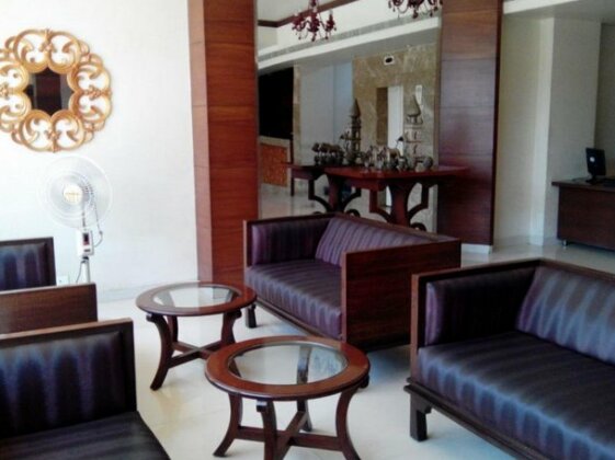 Hotel The Shiv Regency - Photo4