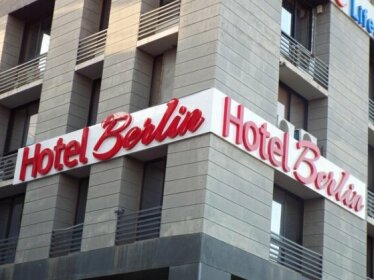 Hotel Berlin Gandhinagar
