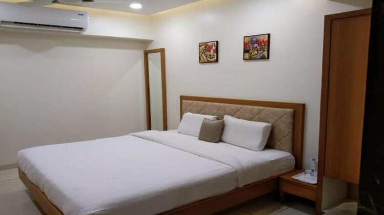 Hotel Sleep Inn Gandhinagar - Photo4