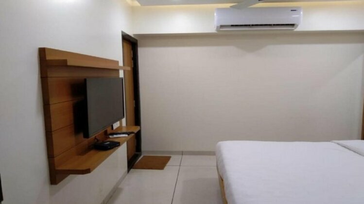 Hotel Sleep Inn Gandhinagar - Photo5