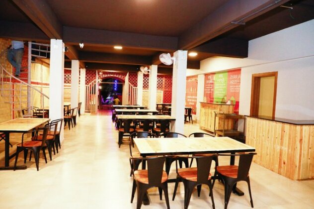 Hotel Parth Residency - Photo2