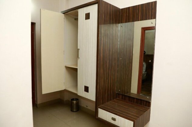 Hotel Parth Residency - Photo4