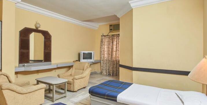 Hotel Sarvesh - Photo2