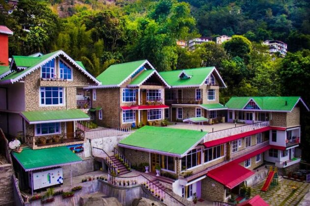 Alpine Village Resort - Photo2