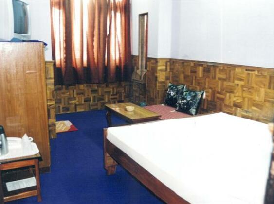 Hotel Crystal Palace - Photo2