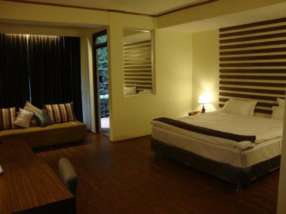 Maya Inn - Photo5