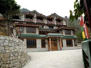 Royal Demazong - Photo3