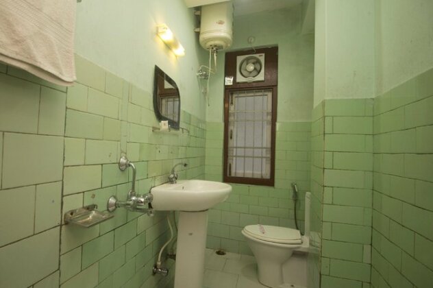 SPOT ON 36050 Thasa Homestay - Photo5