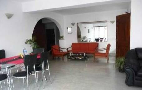 Sudhis Homestay Service Apartments - Photo2