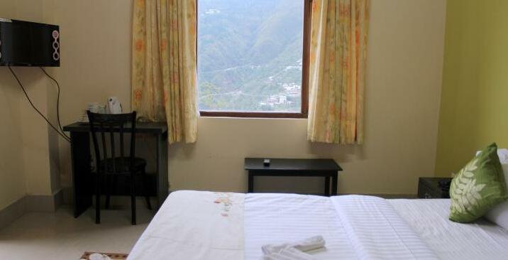 The MapleWood Resort & Spa - Photo4