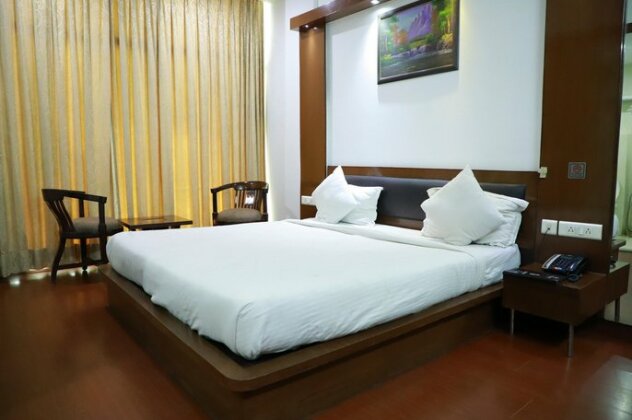 Hotel Parth Inn Ghaziabad - Photo3