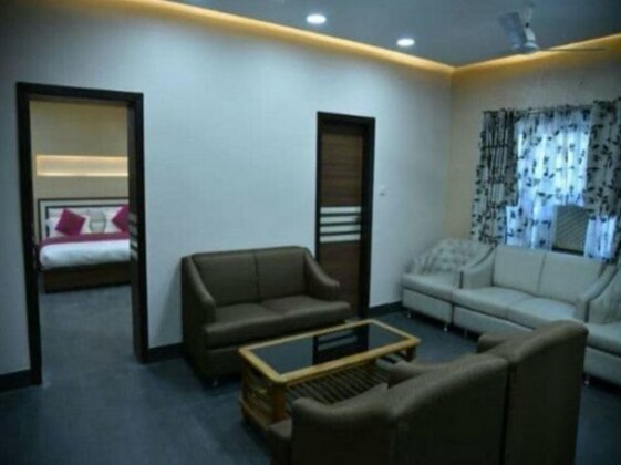 Manas Continental - Photo3