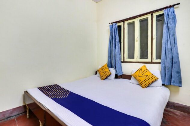 SPOT ON 66108 Hotel Awadh Kailash Inn - Photo2