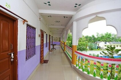 SPOT ON 43674 Apanjan Hotel