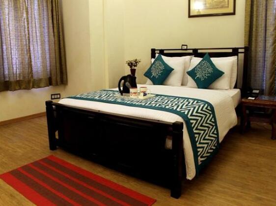 OYO Rooms Greater Noida Sharda Hospital - Photo4