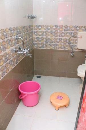 Rajyog Guest House - Photo4