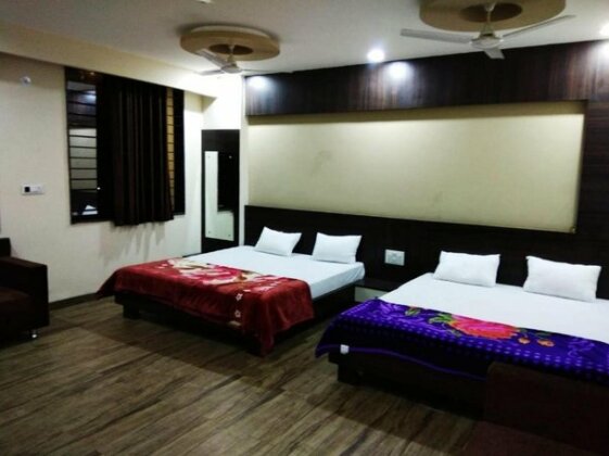 Hotel Shubh Residency - Photo3