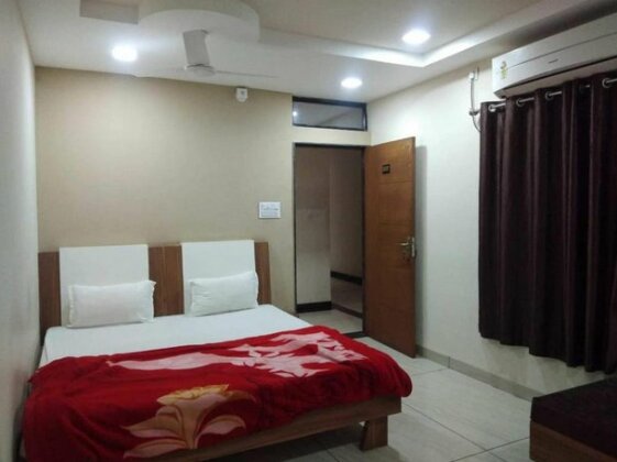 Hotel Shubh Residency - Photo4