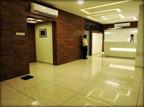 Kalyans Hotel - Photo2