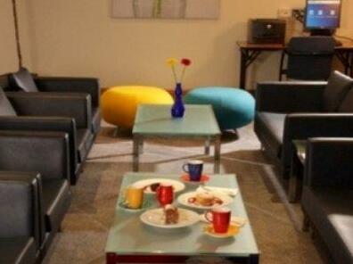 Kingsleay Hotels - Photo4