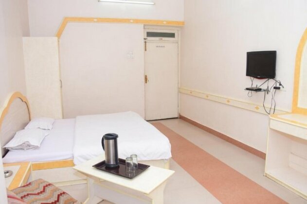Hotel Shubham Guna - Photo4