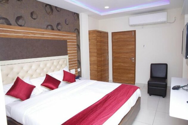 Hotel Sai Grand - Photo5