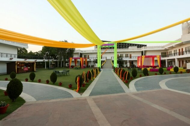 Aapno Ghar Resort - Photo2