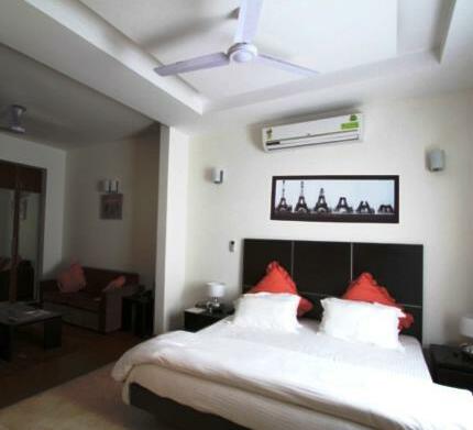 Comfort Villa Rooms And Suites
