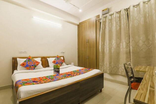 FabExpress Star Guest House - Photo5