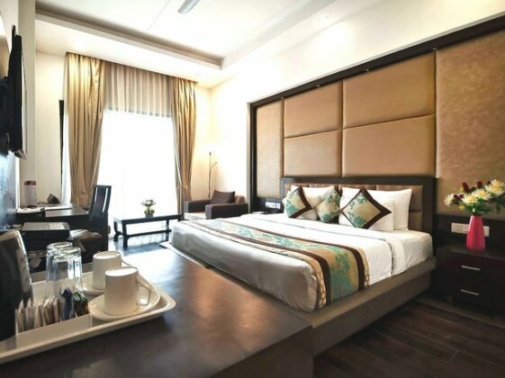 Hotel Golf View Suites - Photo2