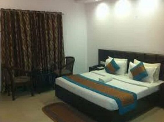Hotel Smart Villa IV by Royal Collection - Photo5