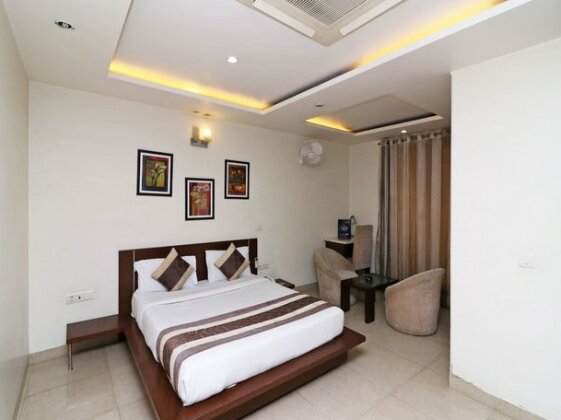 OYO 15503 Stay Nest Solutions - Photo2