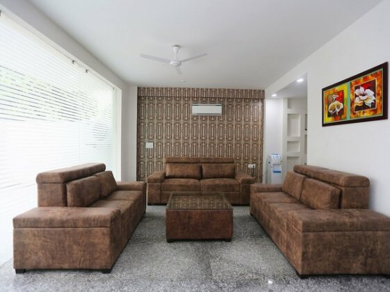 Oyo 16349 For U - Photo5