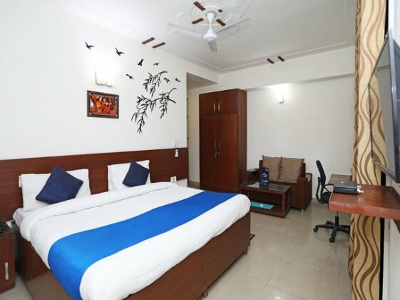 OYO 2482 K V Complex Gurgaon - Photo4