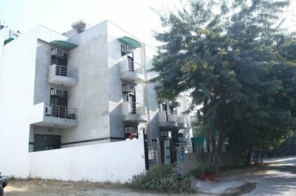 OYO 326 Hotel Shubhdeep Aashiyana