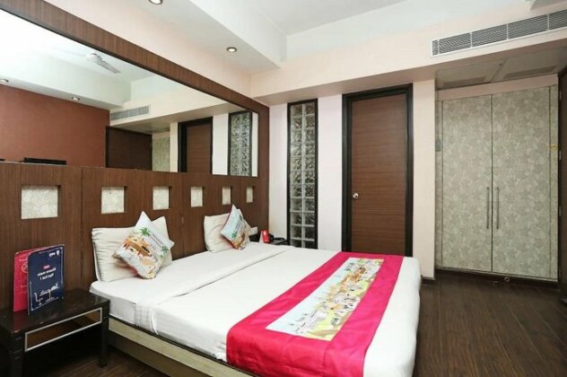 OYO 386 Hotel Lotus Panache - Photo2