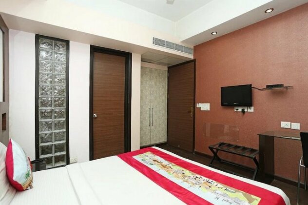 OYO 386 Hotel Lotus Panache - Photo5