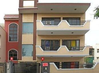 OYO Flagship Sector 47 - Photo2