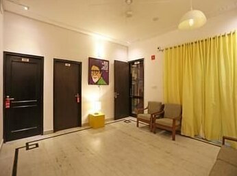 OYO Flagship Sector 47 - Photo4