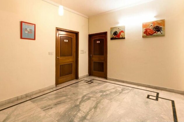 OYO Rooms Huda Metro Flagship - Photo2