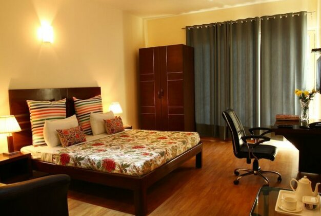 Perch Arbor - Golf Course Road - Photo4
