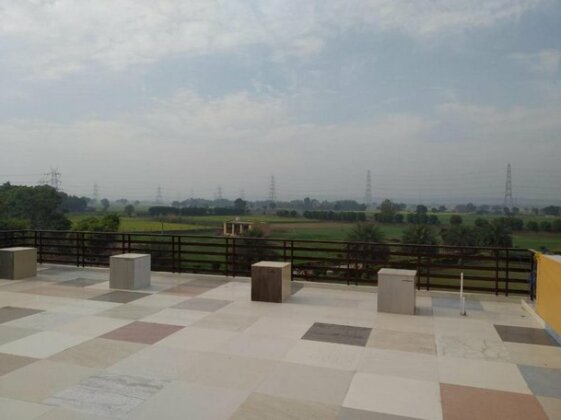 Prakash Farms - Main Villa - Photo2