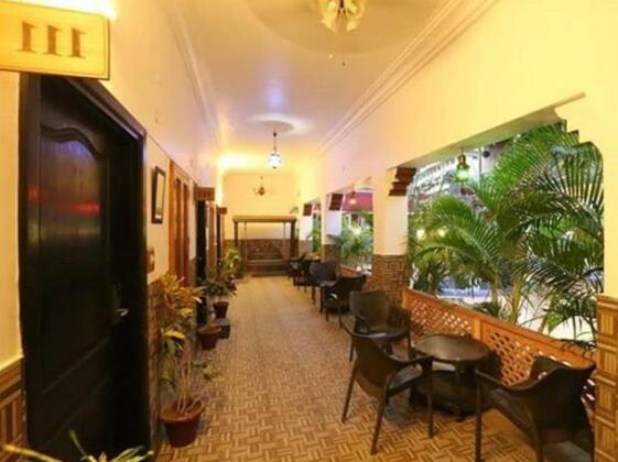 STARiHOTELS DLF Phase 3 Gurgaon - Photo2