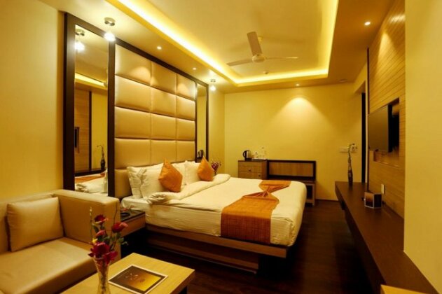 Awesome Palace - Photo5