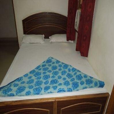 Bhargav Hotel Unit - 4 - Photo3