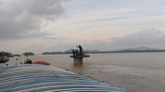 Brahmaputra Homestay - Photo3